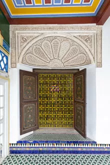 Archaeological Site of Volubilis Collection: Ornate window, Courtyard gardens at Bahia Palace (Palais de la Bahia)