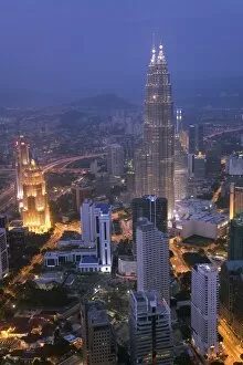 Images Dated 1st July 2006: Petronas Twin Towers from KL Tower, Kuala Lumpur, Malaysia