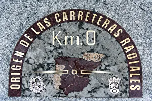 Plaque on the floor marking as the kilometre zero from which all radial roads in Spain Plaque on the floor marking as the kilometre zero from which all radial roads in Spain