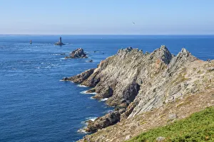 Pointe du Raz, Plogoff, Cap Sizun, Departement Finistere, Brittany, France Pointe du Raz, Plogoff, Cap Sizun, Departement Finistere, Brittany, France