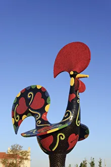 Pop Galo by artist Joana Vasconcelos (2016), inspired in the traditional Barcelos Rooster Pop Galo by artist Joana Vasconcelos (2016), inspired in the traditional Barcelos Rooster