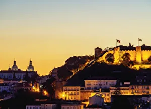 Portugal, Lisbon, Miradouro de Sao Pedro de Alcantara, Twilight view towards the Sao Portugal, Lisbon, Miradouro de Sao Pedro de Alcantara, Twilight view towards the Sao