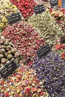 Potpourri, Spice Bazaar, Istanbul, Turkey Potpourri, Spice Bazaar, Istanbul, Turkey