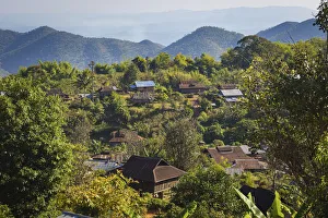 Remote village of Palaung hill tribe near Hsipaw, Hsipaw Township, Kyaukme District Remote village of Palaung hill tribe near Hsipaw, Hsipaw Township, Kyaukme District