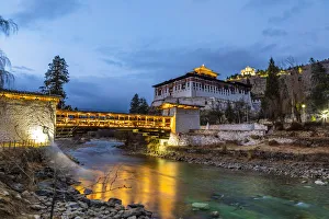 Rinpung Dzong (otherwise known as Paro Dzong) in the evening, Paro, Paro District, Bhutan Rinpung Dzong (otherwise known as Paro Dzong) in the evening, Paro, Paro District, Bhutan