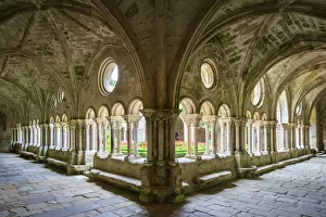 Romanesque cloisters at Abbaye de Fontfroide, Aude Department, Languedoc-Roussillon Romanesque cloisters at Abbaye de Fontfroide, Aude Department, Languedoc-Roussillon