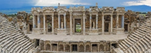 Ruins of ancient Hierapolis, Pamukkale, Denizli Province, Turkey Ruins of ancient Hierapolis, Pamukkale, Denizli Province, Turkey
