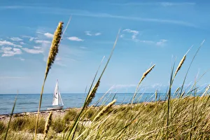 Sailing boat, beach, Flügge, Fehmarn island, Baltic coast, Schleswig-Holstein Sailing boat, beach, Flügge, Fehmarn island, Baltic coast, Schleswig-Holstein