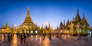 Shwedagon Pagoda in Yangon, Yangon Region, Myanmar Shwedagon Pagoda in Yangon, Yangon Region, Myanmar
