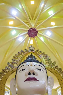 Singapore, Little India, Buddha Gaya Temple, very large Buddha statue Singapore, Little India, Buddha Gaya Temple, very large Buddha statue