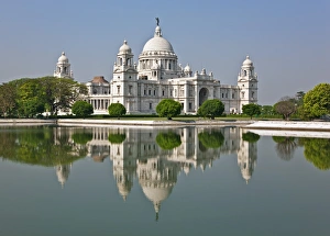 Victoria Memorial Print