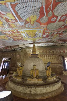 Sri Lanka, Dambulla (Unesco Site), Maharaja Viharaya Cave Temple Sri Lanka, Dambulla (Unesco Site), Maharaja Viharaya Cave Temple