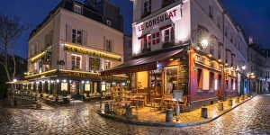 Streets of Montmartre at night, Paris, France Streets of Montmartre at night, Paris, France