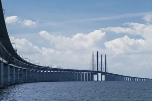 Sweden, Scania, Malmo, Oresund Bridge, longest cable-tied bridge in Europe Sweden, Scania, Malmo, Oresund Bridge, longest cable-tied bridge in Europe