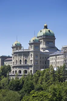 Swiss Parliament Building (Bundeshaus), Bern (Berne), Berner Oberland, Switzerland Swiss Parliament Building (Bundeshaus), Bern (Berne), Berner Oberland, Switzerland