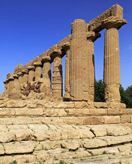 Temple of Juno Lacinia (450 BC), Valley of the Temples, Agrigento, Sicily, Italy Temple of Juno Lacinia (450 BC), Valley of the Temples, Agrigento, Sicily, Italy
