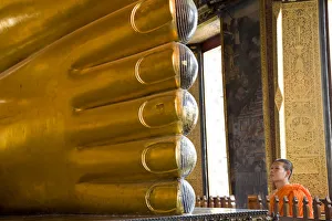 Thailand, Bangkok, Wat Pho, Reclining Buddha Thailand, Bangkok, Wat Pho, Reclining Buddha