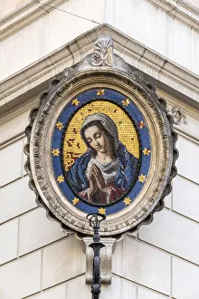 Traditional Madonnella or Madonna mosaic placed in a buildingaAAs corner, Rome, Lazio Traditional Madonnella or Madonna mosaic placed in a buildingaAAs corner, Rome, Lazio