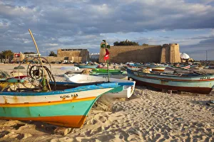 Tunisia, Cap Bon, Hammamet, waterfront, Kasbah Fort and fishing boats Tunisia, Cap Bon, Hammamet, waterfront, Kasbah Fort and fishing boats