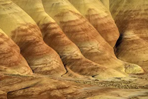 USA, Oregon, Wheeler County, Mitchell, Day Fossil Beds National Monument and Painted USA, Oregon, Wheeler County, Mitchell, Day Fossil Beds National Monument and Painted