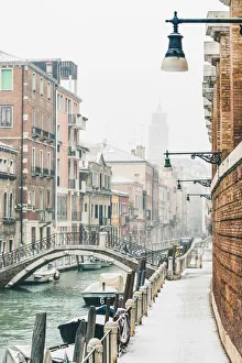 Venice, Veneto, Italy. Canal in Dorsoduro with snow Venice, Veneto, Italy. Canal in Dorsoduro with snow