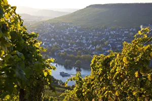View over Bernkastel-Kues & Mosel River, Rhineland-Palatinate, Germany View over Bernkastel-Kues & Mosel River, Rhineland-Palatinate, Germany