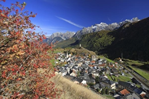 The village of Ardez in autumn in the low Engadine. Swiss national park. Switzerland The village of Ardez in autumn in the low Engadine. Swiss national park. Switzerland