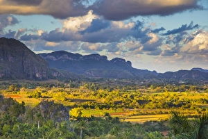 Vinales Valley, Pinar del Rio Province, Cuba Vinales Valley, Pinar del Rio Province, Cuba