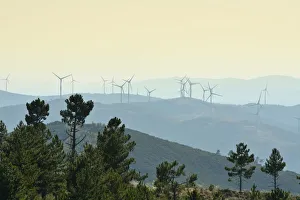 Wind generators in the Gardunha mountain range. Beira Baixa, Portugal Wind generators in the Gardunha mountain range. Beira Baixa, Portugal
