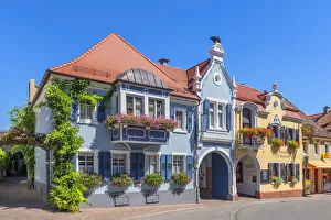 Wine restaurant at Maikammer, Palatinate wine road, Rhineland-Palatinate, Germany Wine restaurant at Maikammer, Palatinate wine road, Rhineland-Palatinate, Germany