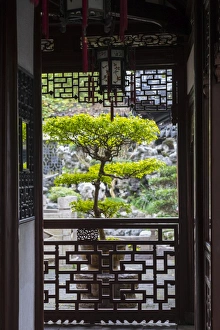 Yu Yuan Gardens, Old City, Shanghai, China Yu Yuan Gardens, Old City, Shanghai, China