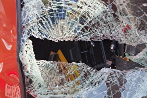 Images Dated 2009: Crashed Car Windscreen Print