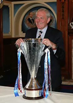 Trophies/rangers 2008 09 champions/soccer dundee united v rangers clydesdale Trophies/rangers 2008 09 champions/soccer dundee united v rangers clydesdale