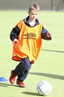 Images Dated 7th April 2008: Soccer - FITC Courses - School Mid Term Break - East Kilbride 5 -