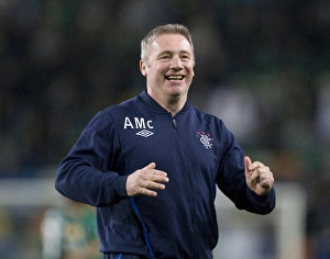 Soccer - UEFA Europa League - Round of 32 - Second Leg - Sporting Lisbon v Rangers Soccer - UEFA Europa League - Round of 32 - Second Leg - Sporting Lisbon v Rangers