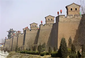 CITY WALL AT PINGYAO DECORATED WITH RED LANTERNS FOR CHINESE NEW YEAR CITY WALL AT PINGYAO DECORATED WITH RED LANTERNS FOR CHINESE NEW YEAR