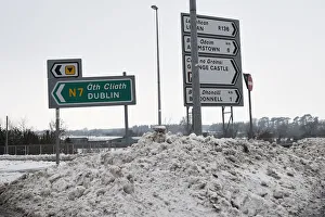 Large amounts of snow are seen on a motorway near Dublin Large amounts of snow are seen on a motorway near Dublin