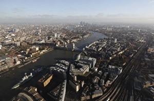 London Aerial View Prints: RTR3CATF