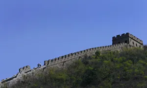 Tourists walk on a part of the Huanghuacheng section of Chinas Great Wall which was recently Tourists walk on a part of the Huanghuacheng section of Chinas Great Wall which was recently