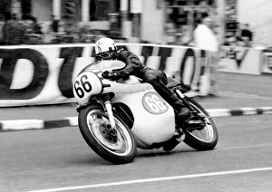 Alan Peck (Norton) 1966 Senior Manx Grand Prix Alan Peck (Norton) 1966 Senior Manx Grand Prix