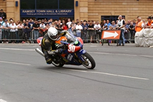 Alex Donaldson (Suzuki) 2004 Production 1000 TT Alex Donaldson (Suzuki) 2004 Production 1000 TT