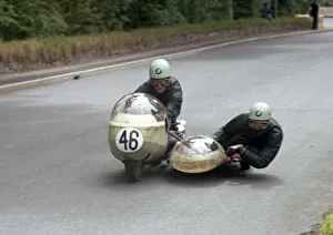Barry Dungworth & Nigel Caddow (BMW) 1965 Sidecar TT Barry Dungworth & Nigel Caddow (BMW) 1965 Sidecar TT