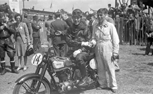Bob Pratt (Norton) 1947 Junior Clubman TT