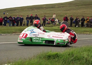 Brian Alflatt & Nick Moore (Baker) 2002 Sidecar TT Brian Alflatt & Nick Moore (Baker) 2002 Sidecar TT