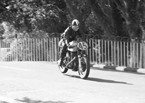 Brian Hunter (Norton) 1961 Senior Manx Grand Prix Brian Hunter (Norton) 1961 Senior Manx Grand Prix