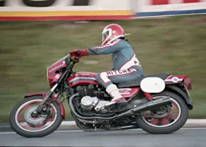 Colin Parker (Kawasaki) 1985 Production TT Colin Parker (Kawasaki) 1985 Production TT