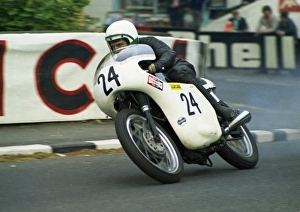 Darryl Pendlebury (Triumph) 1971 Formula 750 TT Darryl Pendlebury (Triumph) 1971 Formula 750 TT