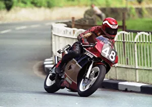 David Wallis (Suzuki) 1990 Lightweight 400 TT David Wallis (Suzuki) 1990 Lightweight 400 TT