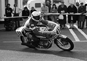 Dennis McMillan (Honda) 1975 Production TT Dennis McMillan (Honda) 1975 Production TT