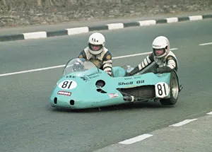Derek Blackbourn & Barry Dunn (Yamaha) 1982 Sidecar TT Derek Blackbourn & Barry Dunn (Yamaha) 1982 Sidecar TT